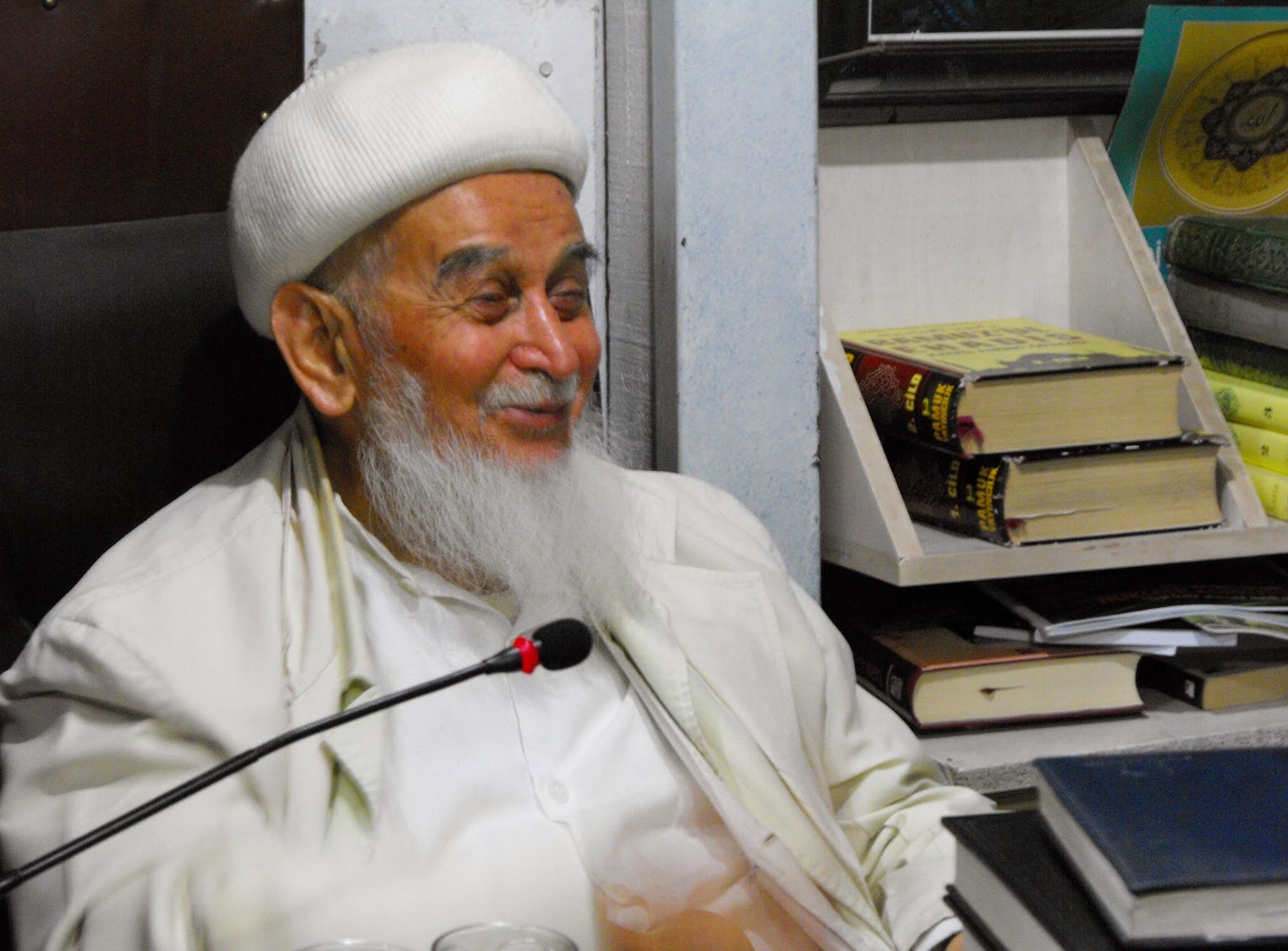 DR. EMİN ACAR’I  RAHMETLE ANIYORUZ